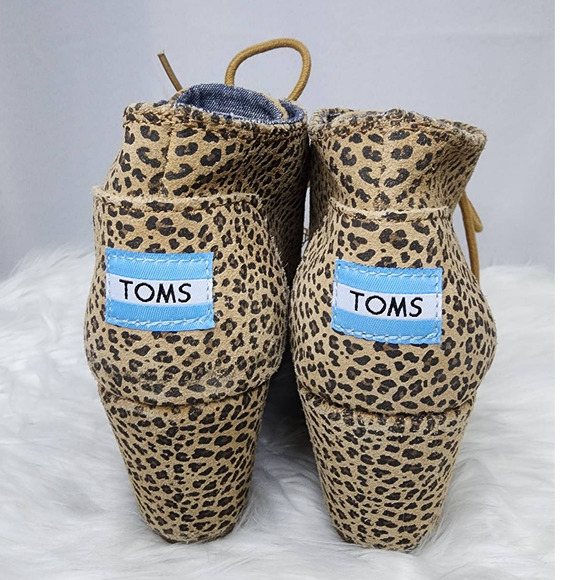 TOMS Women's Suede Bootie Desert Wedge Leopard Print Size 6.5 - Picture 2 of 7